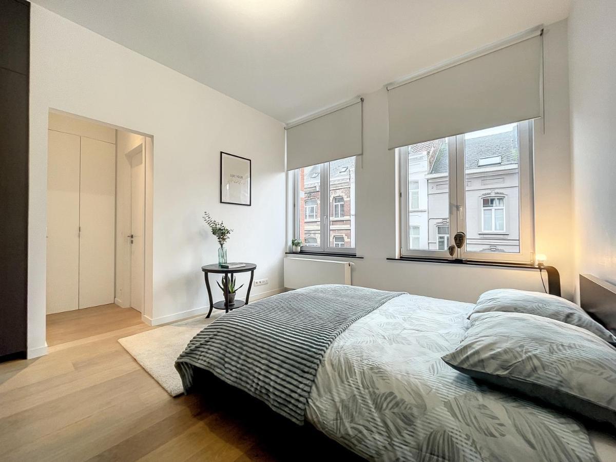 Elegant Flat Cinquantenaire Brussels Exterior photo